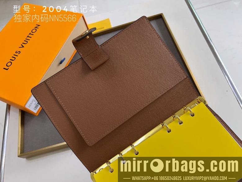 1:1 Louis Vuitton Bags 2004 14x8cm zy