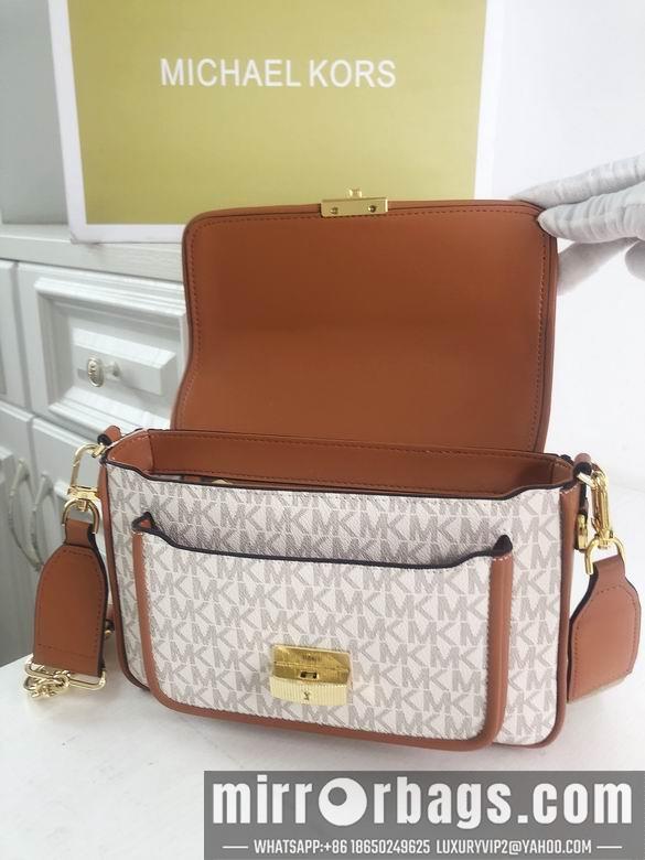 Michael Kors Bags Bradshaw 2101 24X8X16cm DY 4