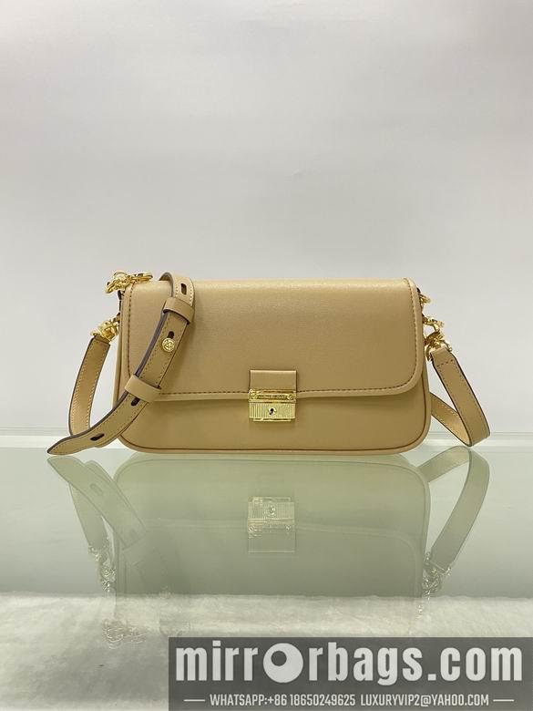 Michael Kors Bags Bradshaw 26X14X4cm 091106 DY 8