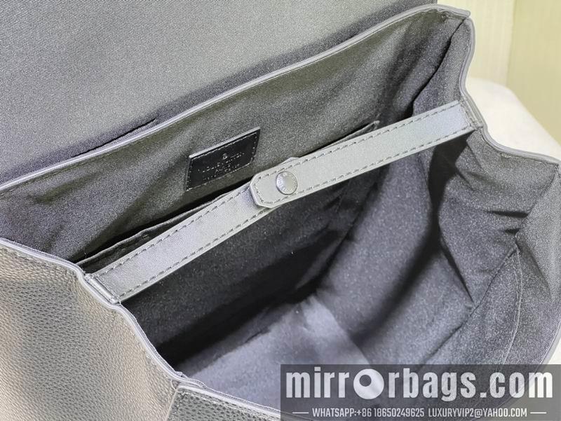 1:1 Louis Vuitton Bags takeoff M21367黑 33x12x38cm ss