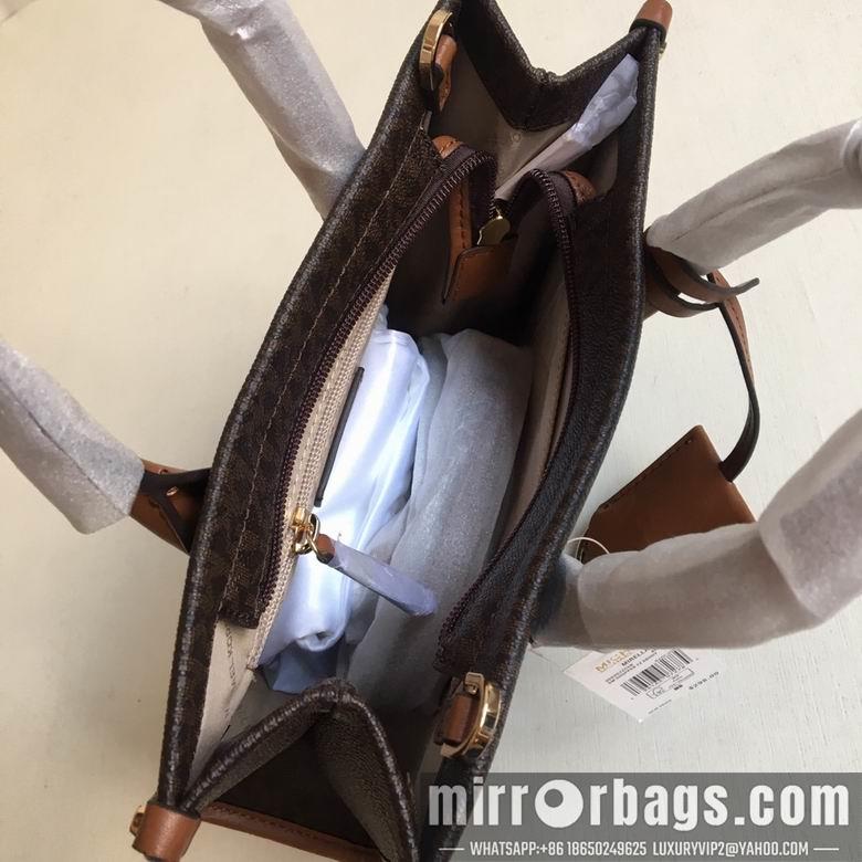 Michael Kors Bags 24X19X9cm 090310 DY 18