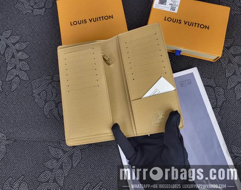 1:1 Louis Vuitton Bags M83467 10X19X2cm ZC 4colour