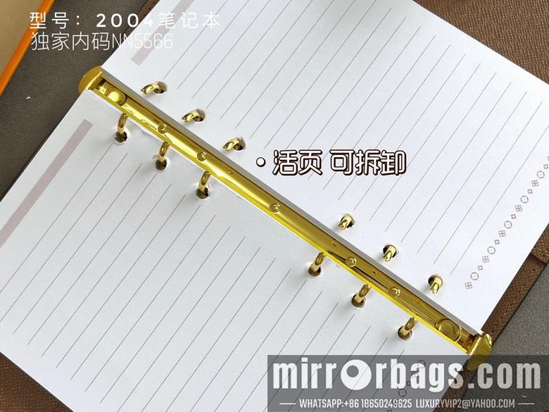 1:1 Louis Vuitton Bags 2004 14x8cm zy