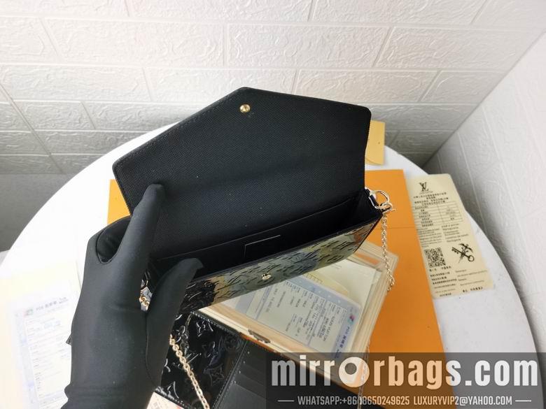 1:1 Louis Vuitton Bags 61293 21X11X2cm XM 4colour