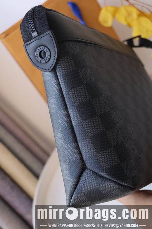 1:1 Louis Vuitton Bags M82543 32X21X8cm XM 3colour