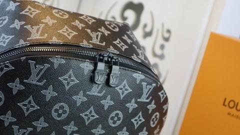 1:1 Louis Vuitton Bags WG M43676