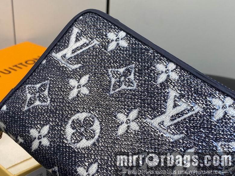 1:1 Louis Vuitton Bags m82468 19.5X10.5X2.5cm DN 2colour