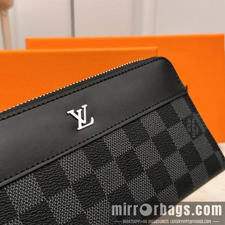1:1 Louis Vuitton Bags 666067 19X10X2.5cm ZC