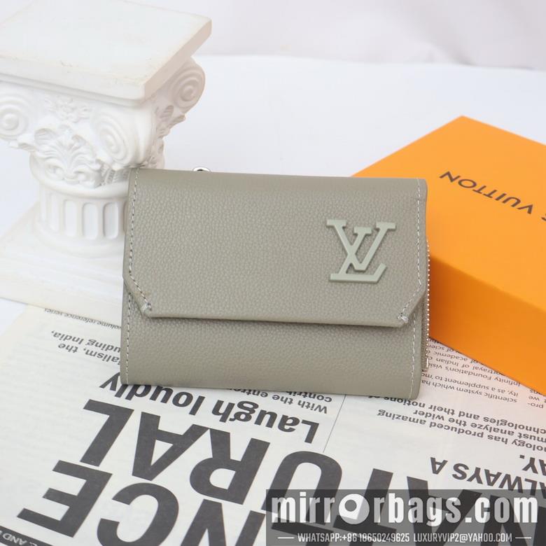 1:1 Louis Vuitton Bags Slender M81740 11x8.5x2cm zy1