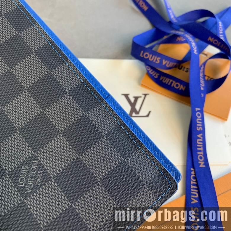 1:1 Louis Vuitton Bags M64044 19X10cm YG-1