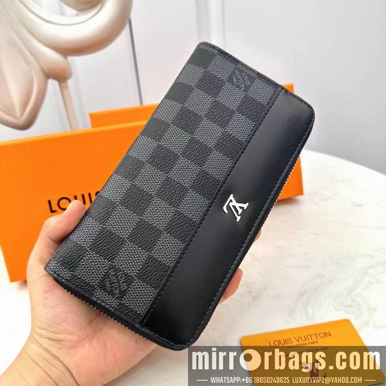 1:1 Louis Vuitton Bags 666067 19X10X2.5cm ZC