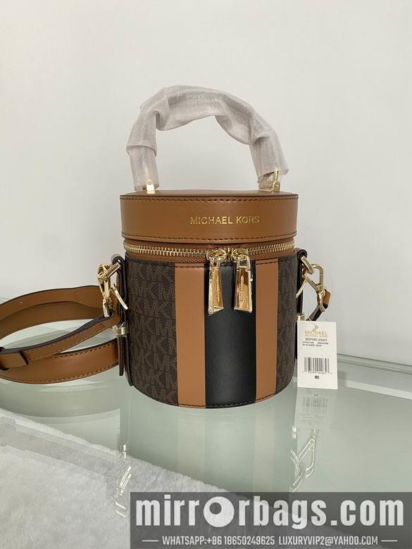 Michael Kors Bags 14X14X15cm 090926 DY 3