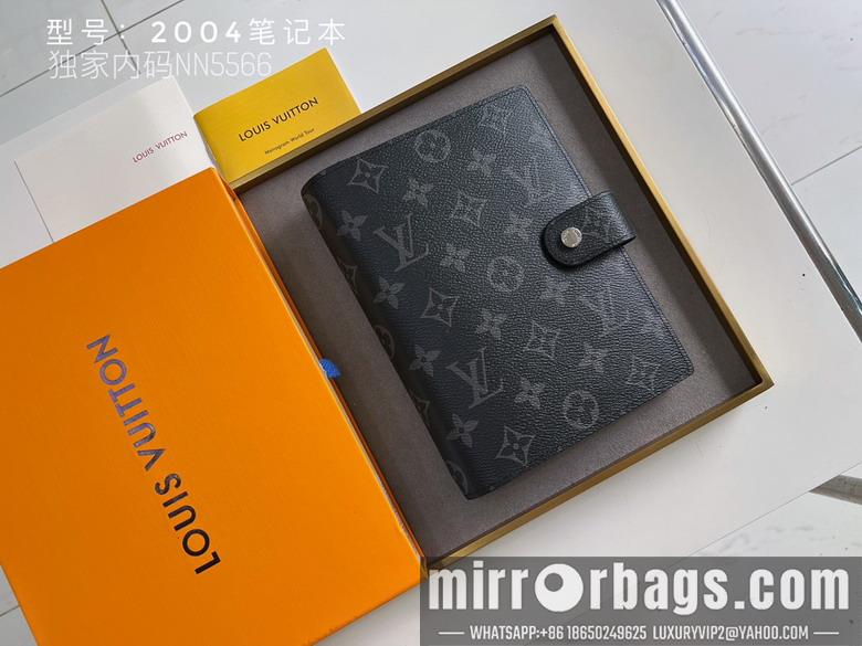1:1 Louis Vuitton Bags 2004 14x8cm zy7