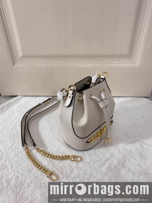 Michael Kors Bags 20X12X20cm 090922 DY 4