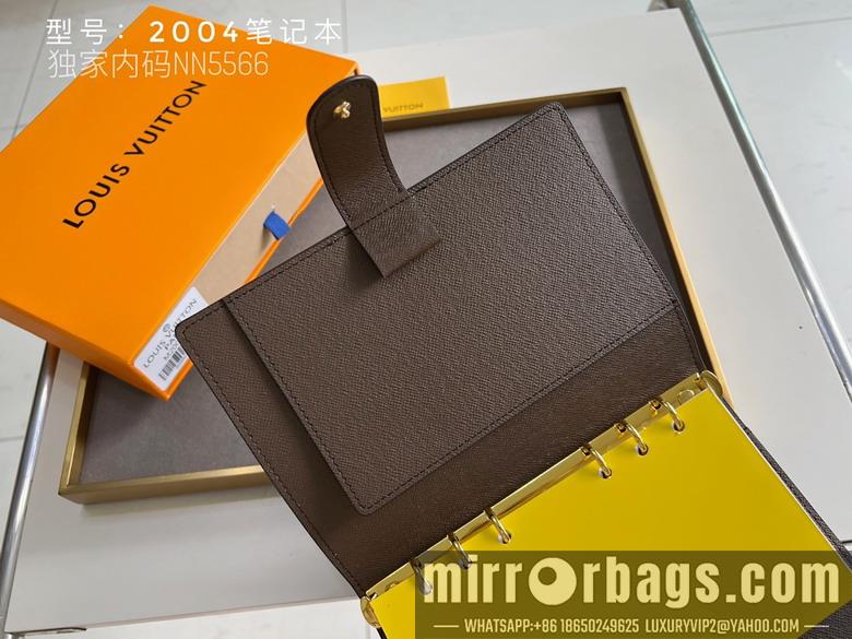 1:1 Louis Vuitton Bags 2004 14x8cm zy3