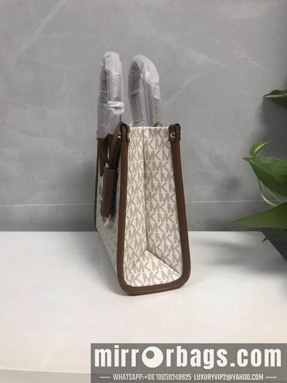 Michael Kors Bags 24X19X9cm 090310 DY 9