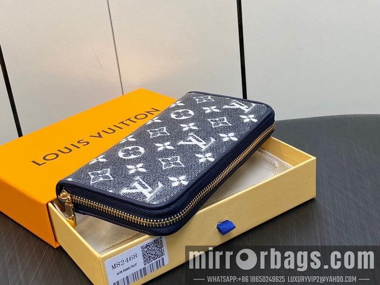 1:1 Louis Vuitton Bags m82468 19.5X10.5X2.5cm DN 2colour