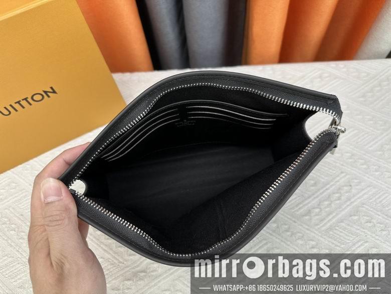 1:1 Louis Vuitton Bags M67820 26X20X5cm XM 2colour