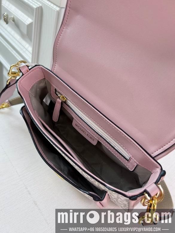 Michael Kors Bags Bradshaw 2101 24X8X16cm DY 2