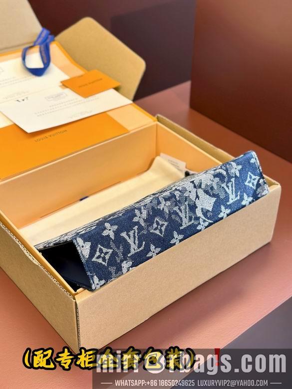 1:1 Louis Vuitton Bags M80034 27X21X6cm