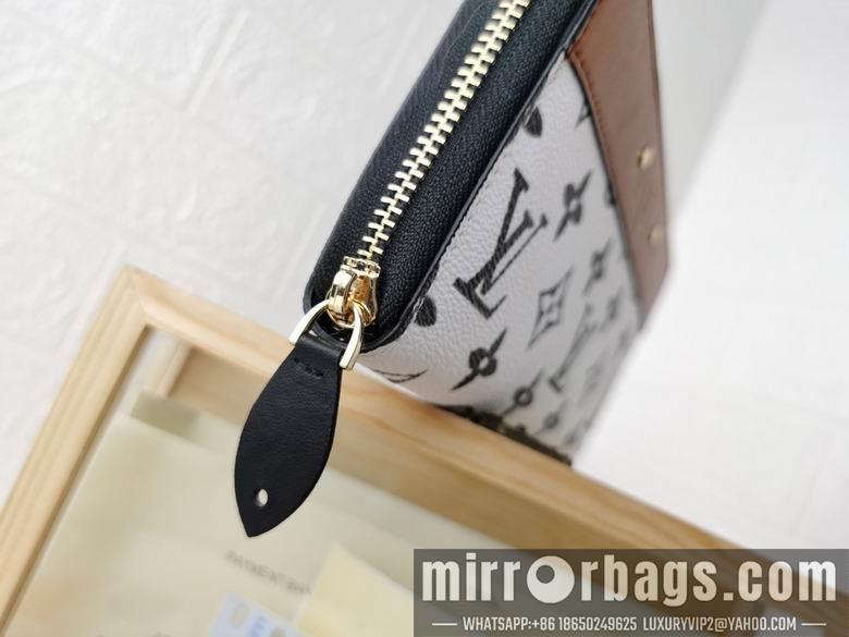1:1 Louis Vuitton Bags M67234 19X10X2cm XM 2colour