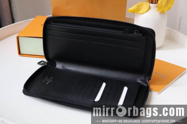 1:1 Louis Vuitton Bags M82820 XM