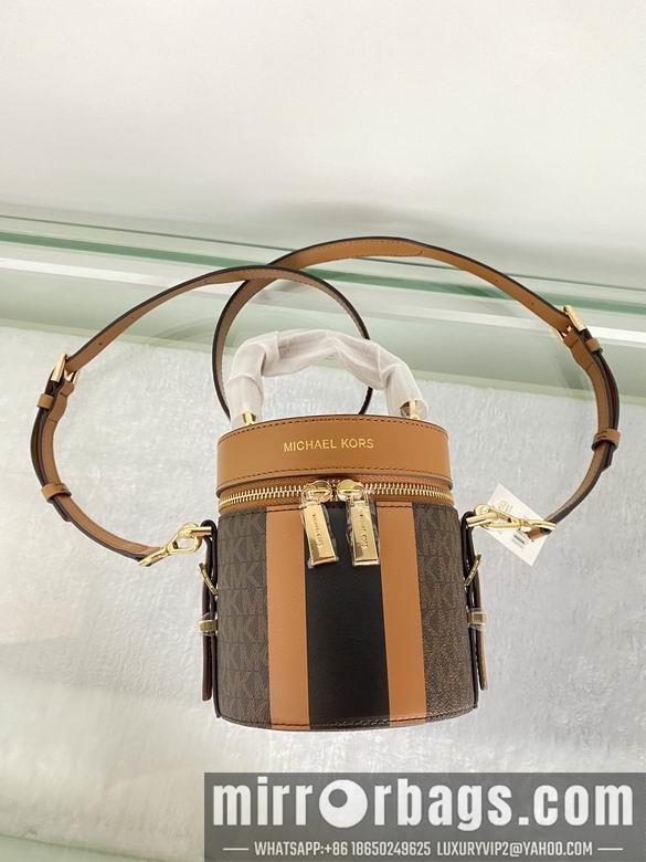 Michael Kors Bags 14X14X15cm 090926 DY 3