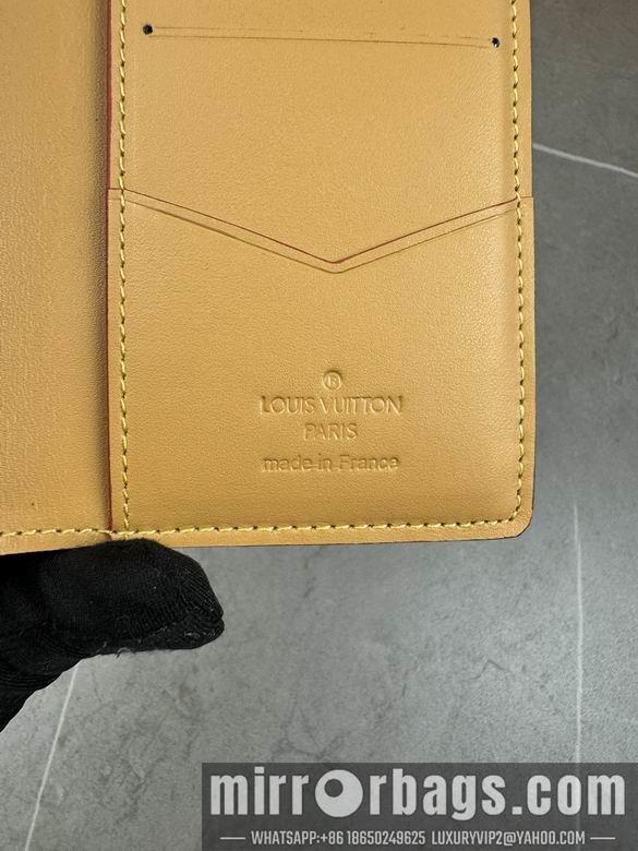 1:1 Louis Vuitton Bags 11717 11X8X1.5cm ZC