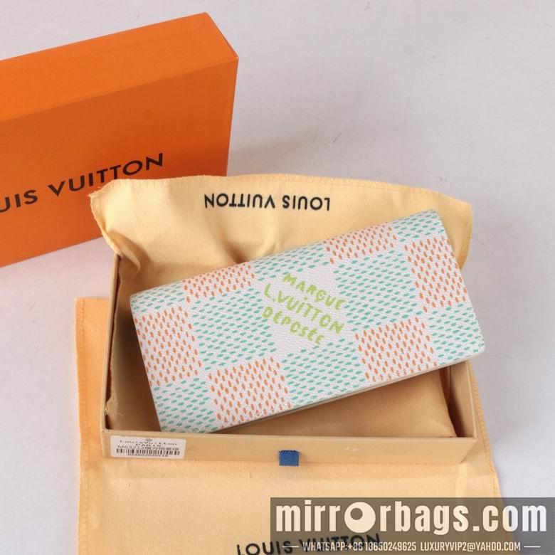 1:1 Louis Vuitton Bags 63212 11X19X2cm ZC 4colour