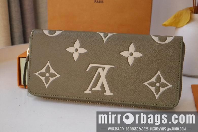 1:1 Louis Vuitton Bags M82338 20X9X2cm XM
