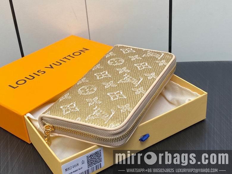 1:1 Louis Vuitton Bags m82468 19.5X10.5X2.5cm DN 2colour