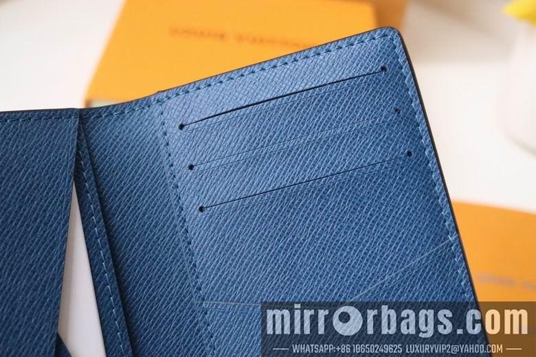 1:1 Louis Vuitton Bags M30985 8X11X1cm YG 3色