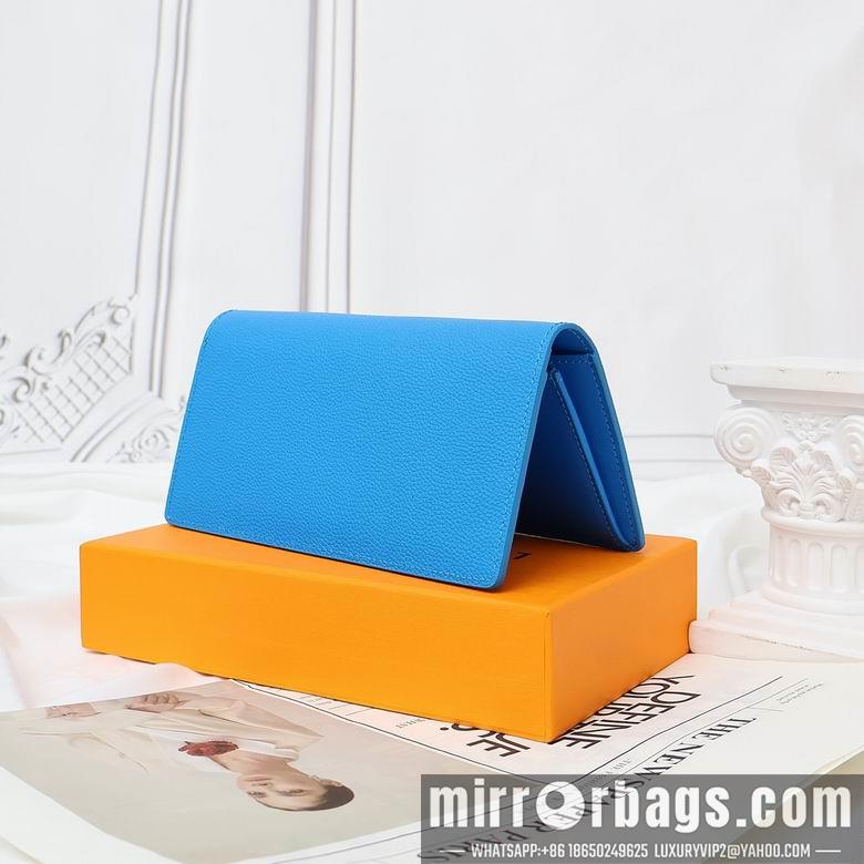 1:1 Louis Vuitton Bags 63212 19X10X1.5cm YG 4colour