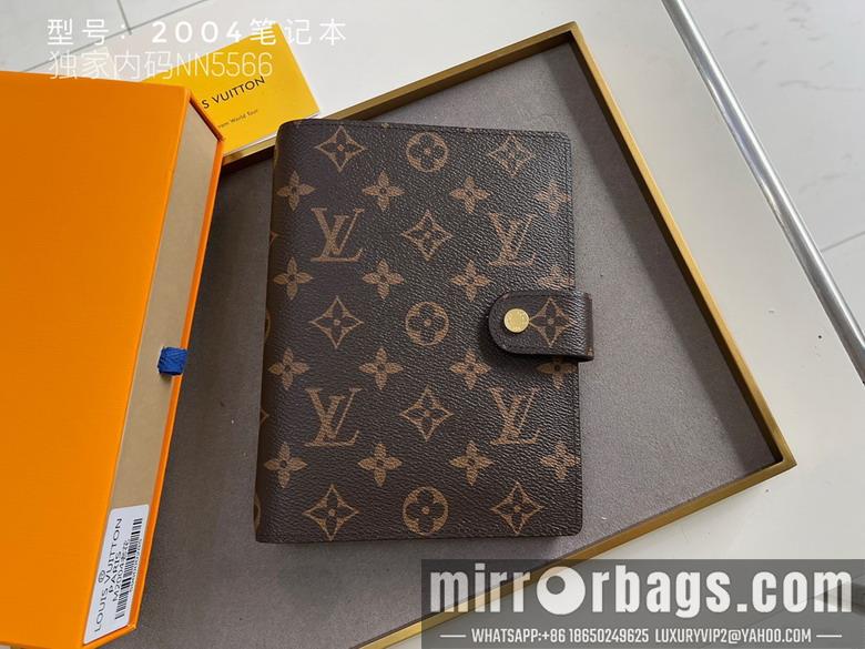 1:1 Louis Vuitton Bags 2004 14x8cm zy1