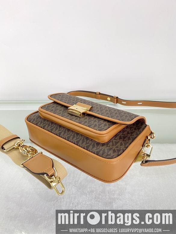 Michael Kors Bags Bradshaw 24X7X16cm 090409 DY 3