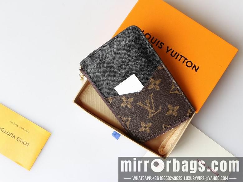 1:1 Louis Vuitton Bags M49431 13X9.5X2.5cm YG 3colour