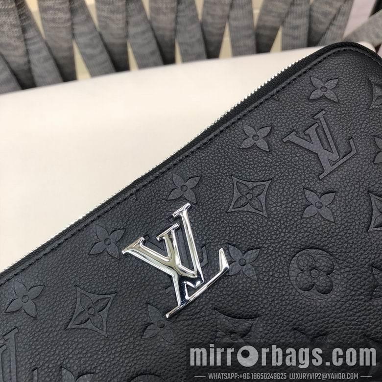 1:1 Louis Vuitton Bags 1042-5 19X29cm XM