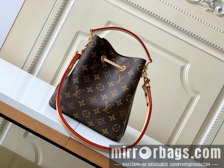 1:1 Louis Vuitton Bags M46581 20X20X13cm XM