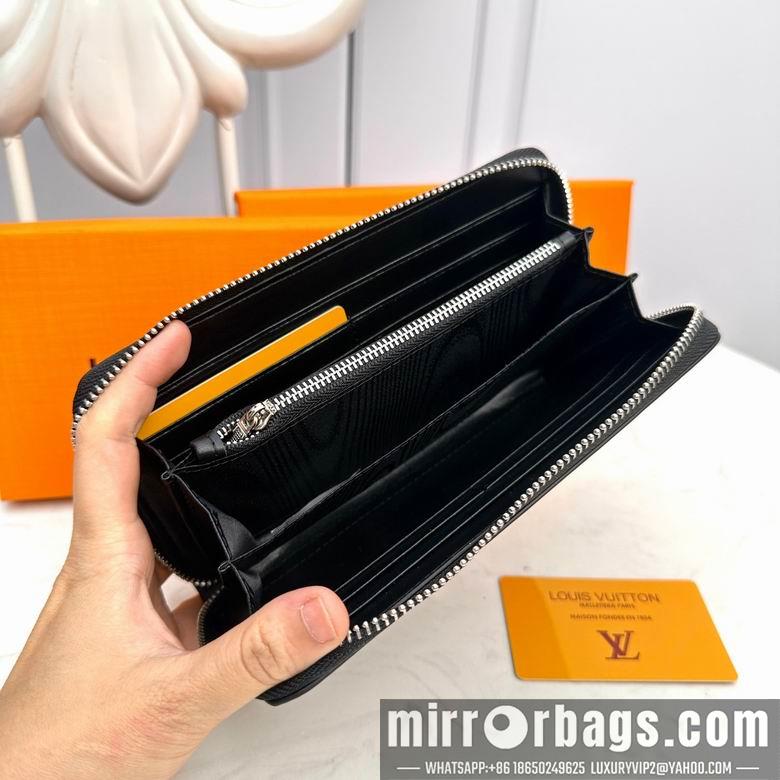 1:1 Louis Vuitton Bags 666066 19X10X2.5cm ZC