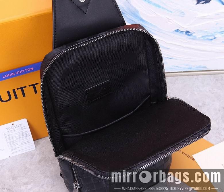 1:1 Louis Vuitton Bags WMN41720 20X31X10