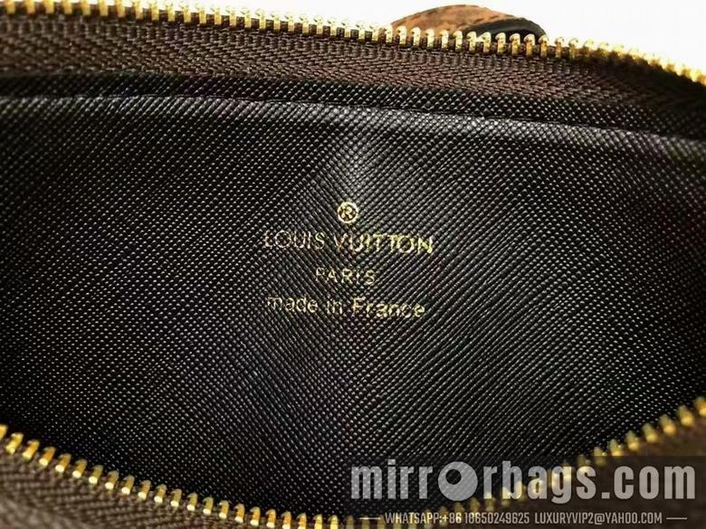 1:1 Louis Vuitton Bags Circle M68756 19.5x11.5x3cm ss