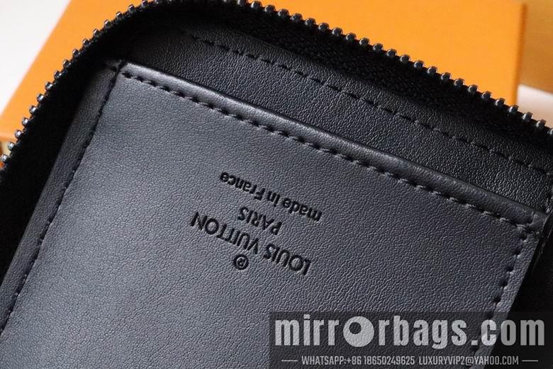 1:1 Louis Vuitton Bags M69049 10X19X2cm XM