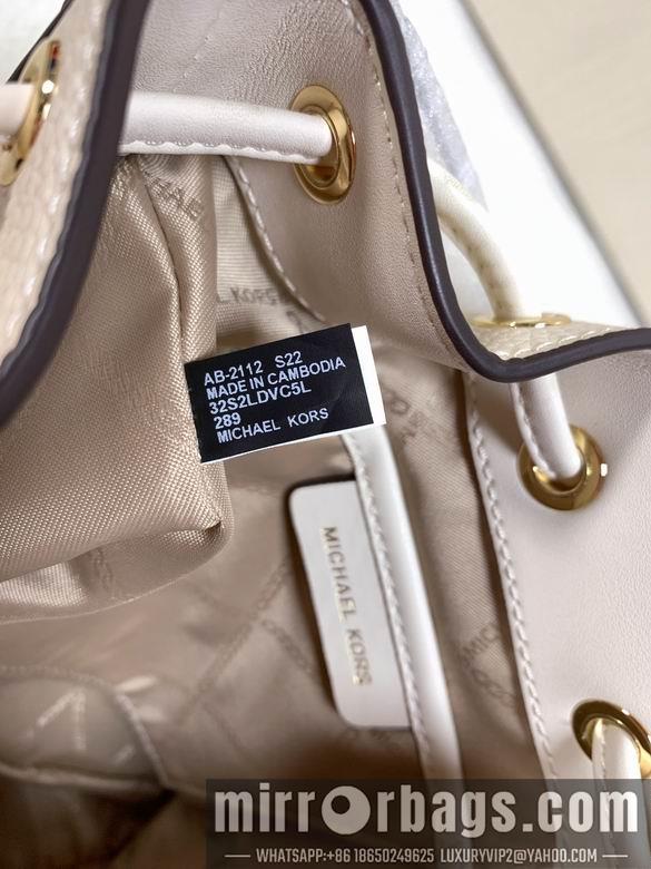 Michael Kors Bags 20X12X20cm 090922 DY 4