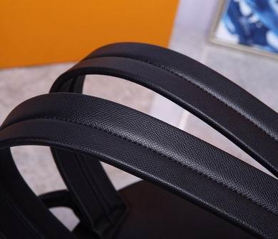 1:1 Louis Vuitton Bags M30258 31X44X17.5cm XM