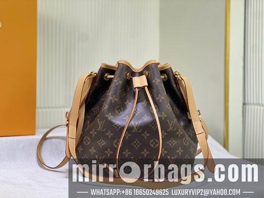 1:1 Louis Vuitton Bags M42224 26x27x18cm ss
