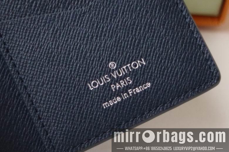 1:1 Louis Vuitton Bags M30985 8X11X1cm YG 3色