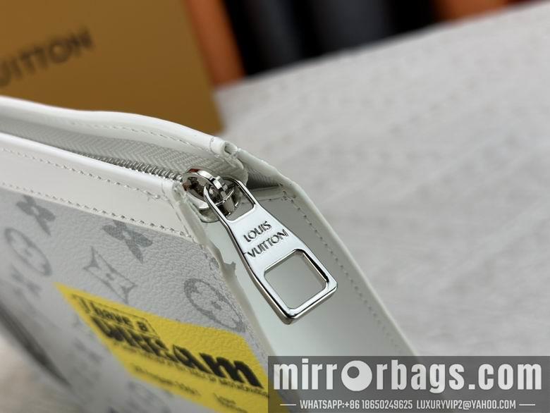 1:1 Louis Vuitton Bags M67820 26X20X5cm XM 2colour