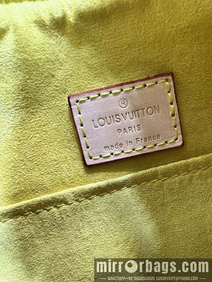 1:1 Louis Vuitton Bags vintage 44464M 30x10x19cm cs