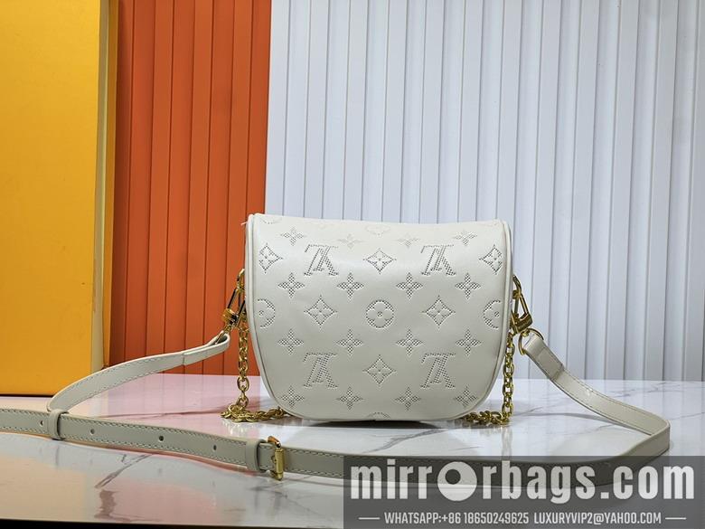1:1 Louis Vuitton Bags Bumbag M82335 17x12x9.5cm ss2