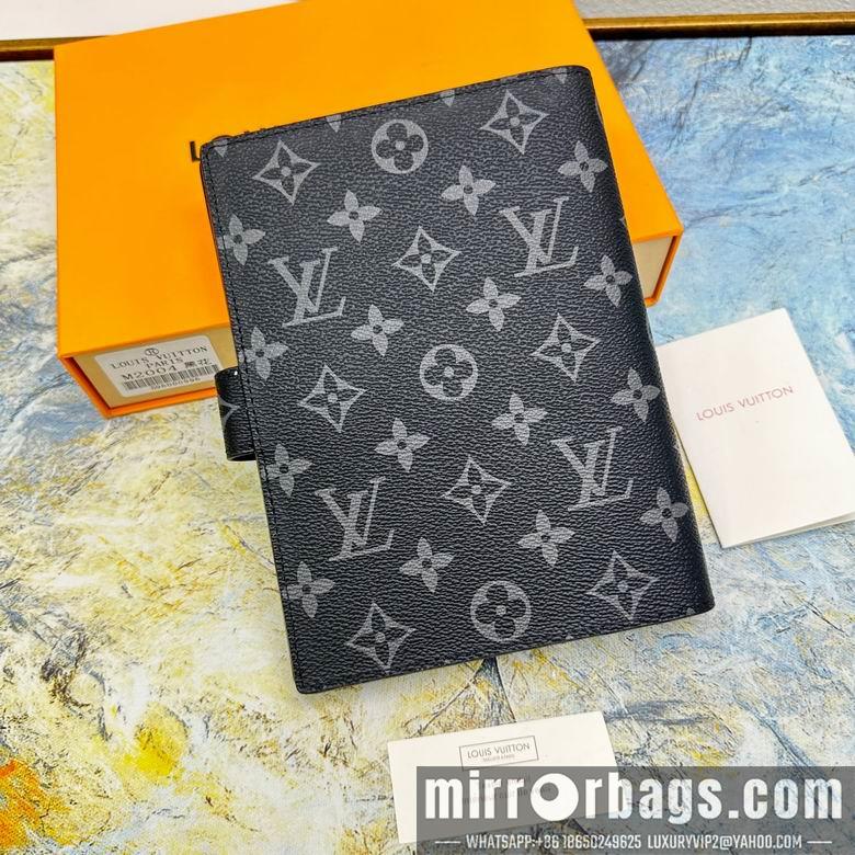 1:1 Louis Vuitton Bags M20004 14X18cm ZC 8